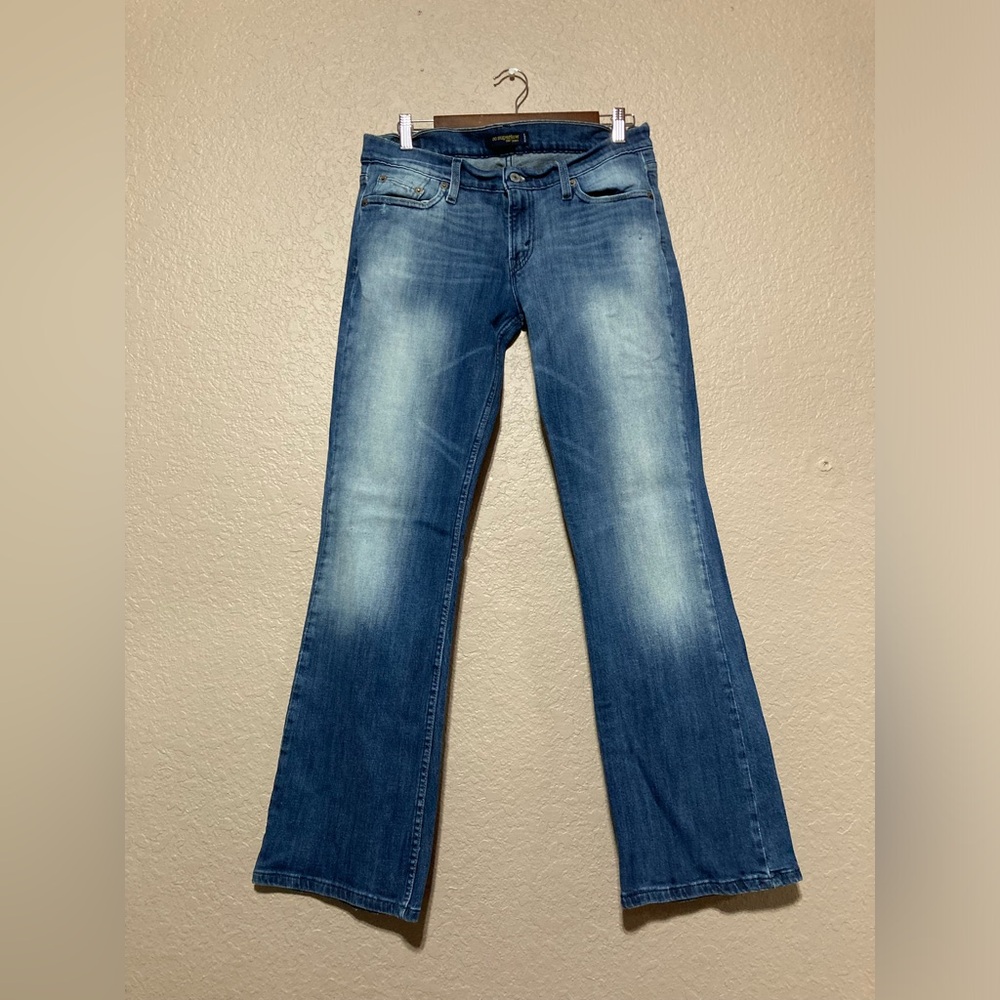 Levi’s 524 Too Super Low jeans